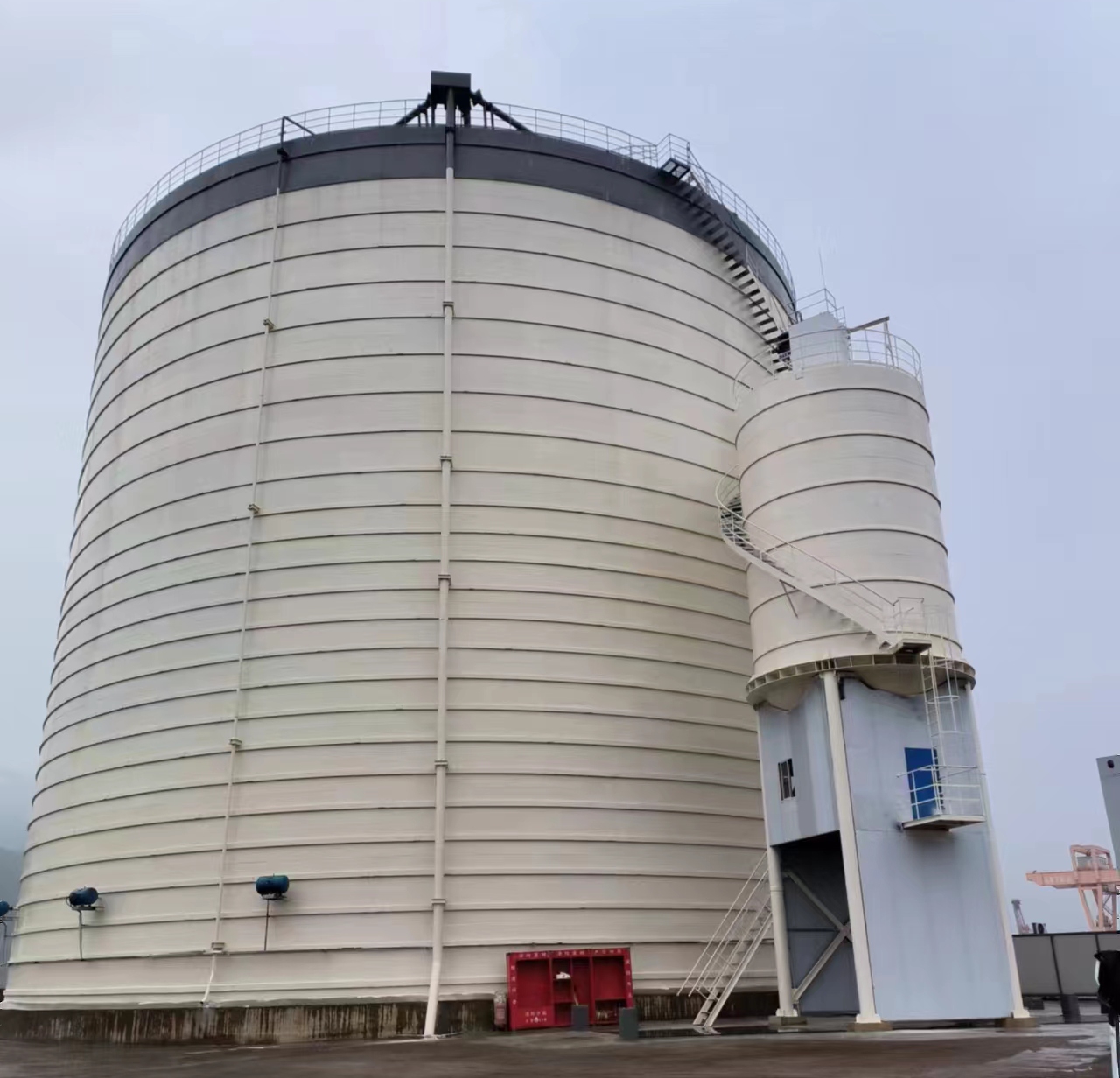 牡丹10万吨水泥钢板库